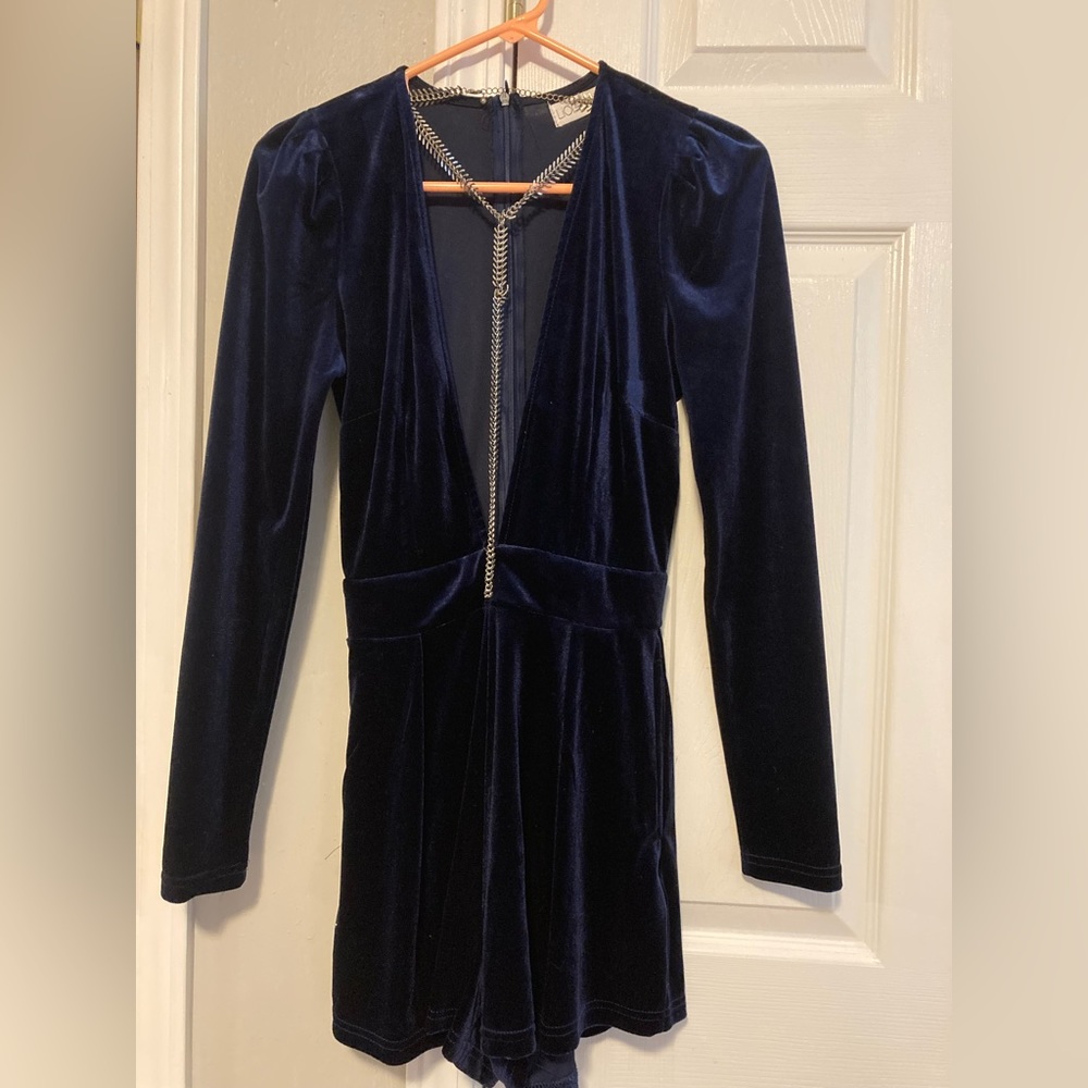 BLUE VELVET Romper w/ Silver Metal Chain, M
